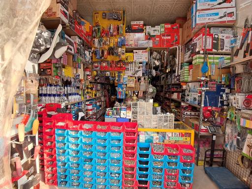 عکس فروشگاه ابزار و اتصالات ایلیا