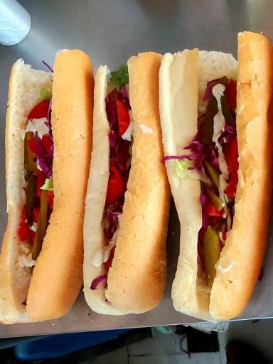 عکس ساندویچ فست فود رولینجا