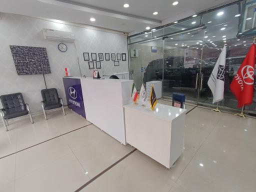عکس نمایندگی هیوندای و کیا (مهندس زارعی)