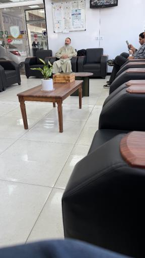 عکس نمایندگی ایران خودرو 1305 کرباسچی