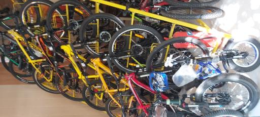 عکس دوچرخه و موتورسیکلت ریاحی