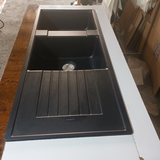 عکس آذین پلیمر