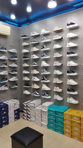 عکس کتونی هکتور