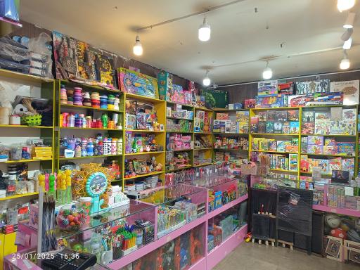 عکس لوازم تحریر و خرازی ماهور