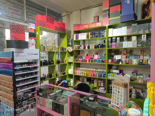 عکس لوازم تحریر و خرازی ماهور