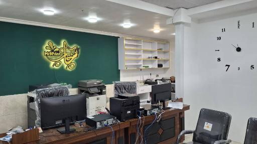 عکس آقای چاپ