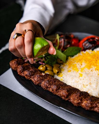 عکس فود فاکتوری الف 