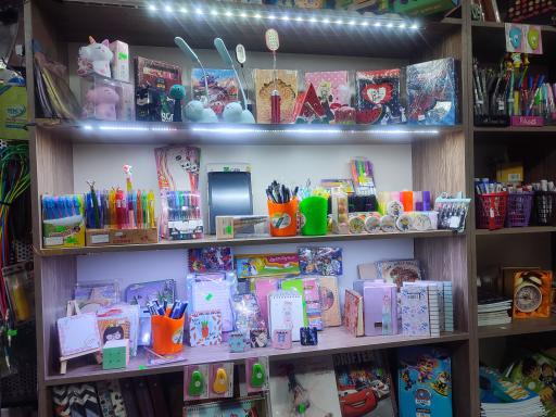 عکس لوازم تحریر قاصدک