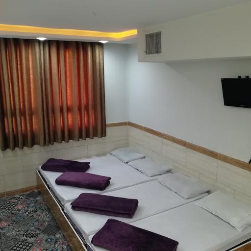 عکس خانه مسافر بابا شاهی 