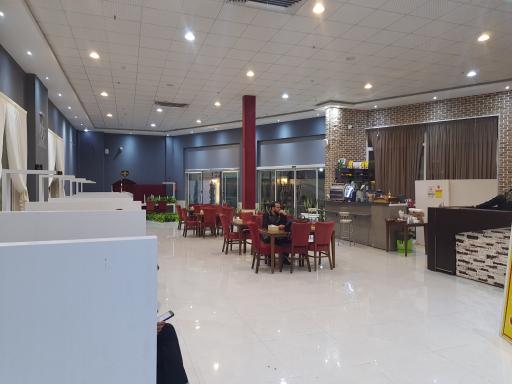 عکس کافه فست فود سیکلامن