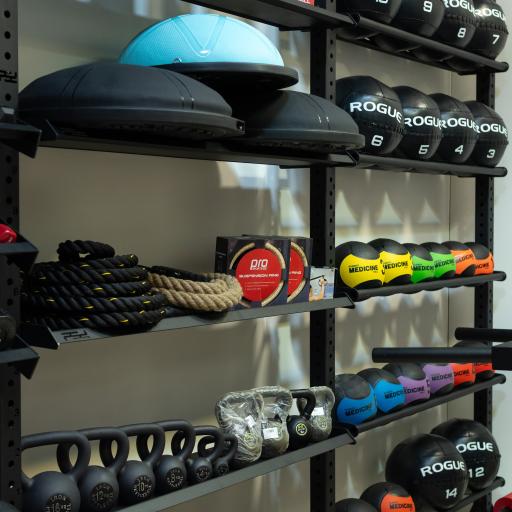 فروشگاه تخصصی ورزشی مازفیت