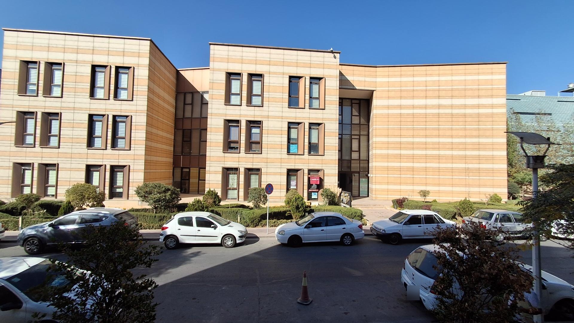 عکس مجتمع نوآوران 