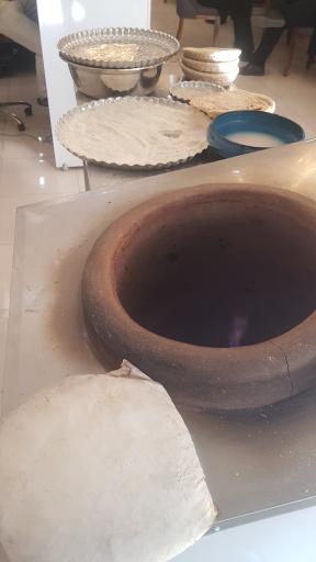 عکس صبحانه دیزی و غذای سنتی آنا رضوان