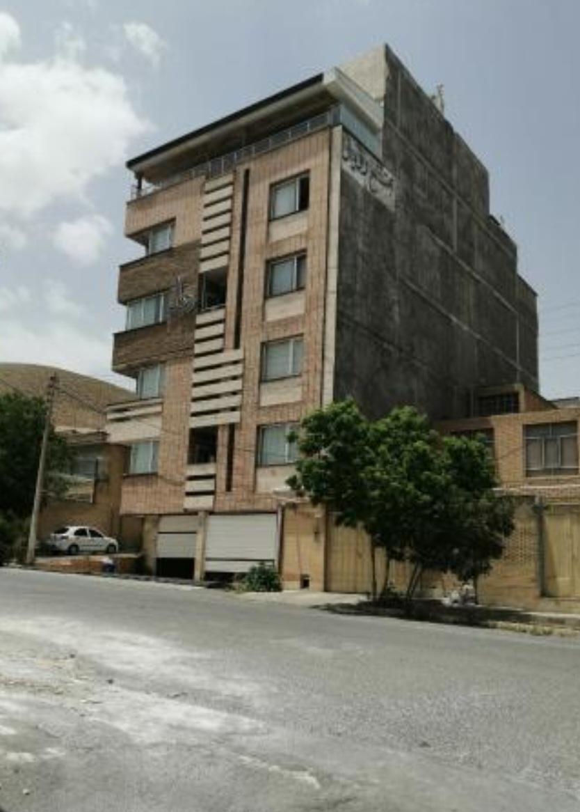 عکس مجتمع مسکونی هادیان 