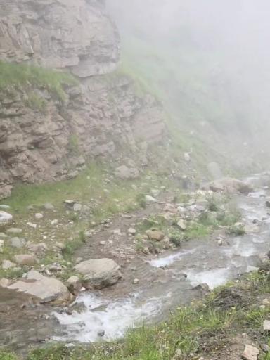 عکس آبشار شیخ موسی