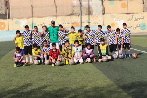 عکس ورزشگاه صالحان