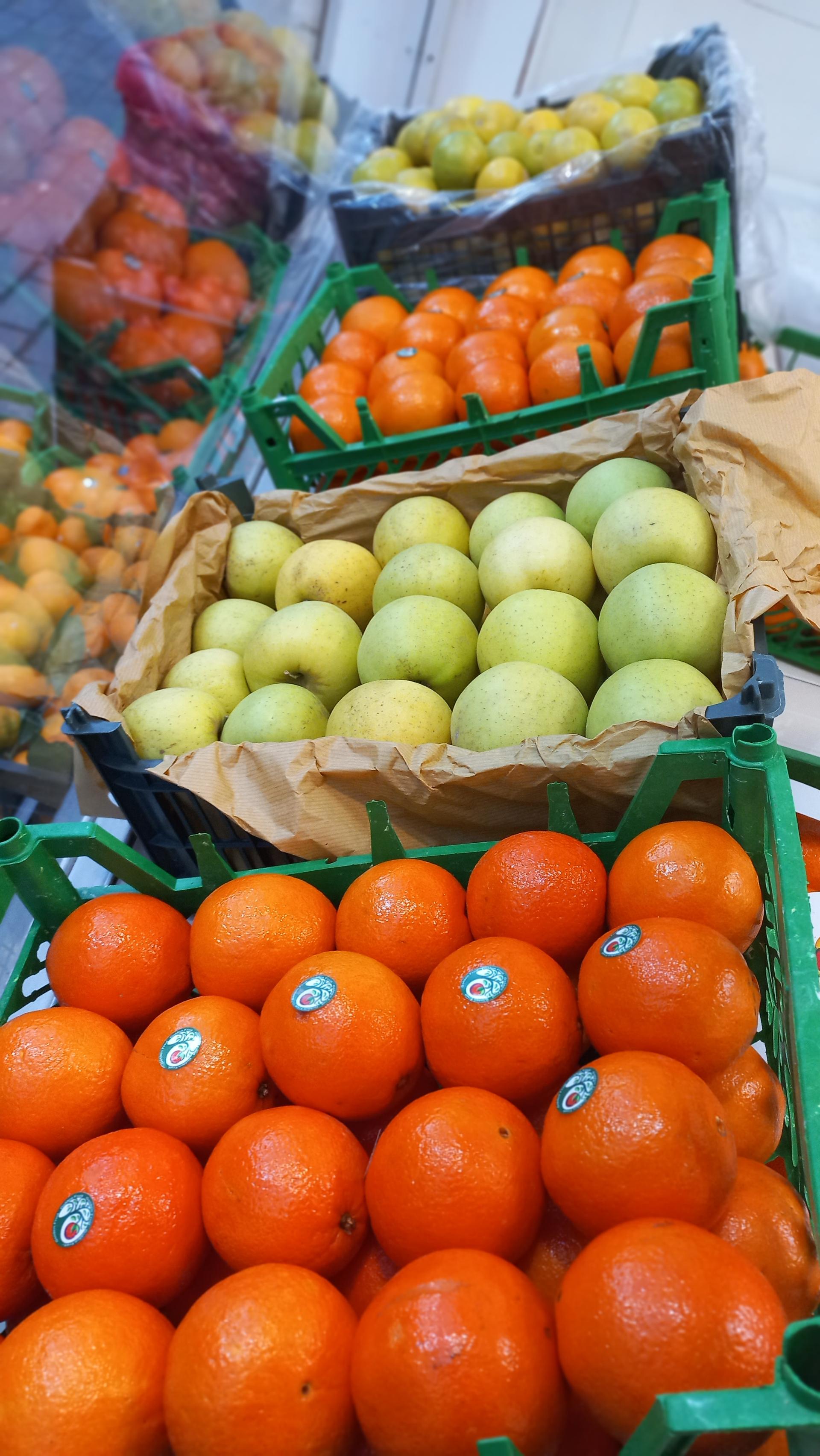 عکس میوه فروشی وهابی