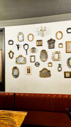 عکس رستوران آروشه