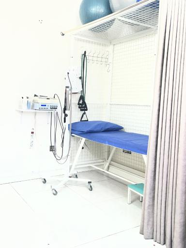 عکس فیزیوتراپی سنایی