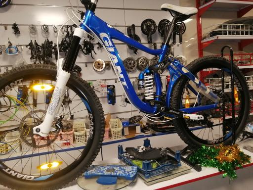 عکس فروشگاه دوچرخه سعید