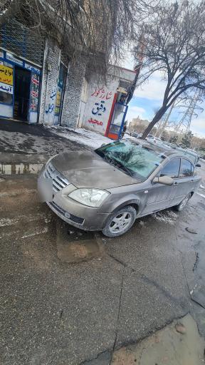 عکس شیشه اتومبیل برتر