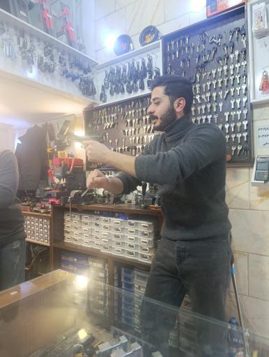 عکس کلید سازی آقای کلید