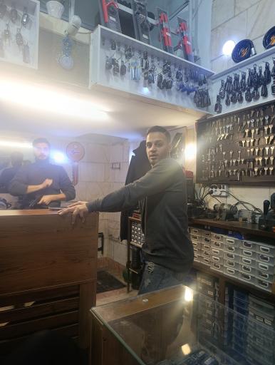 عکس کلید سازی آقای کلید