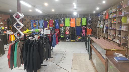 عکس فروشگاه‌ اسپرت‌ ورزشی‌ سلیمانی