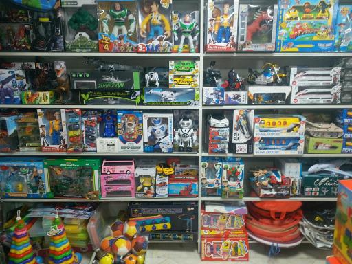 عکس لوازم آرایشی و بهداشتی کادویی هدیه سبز