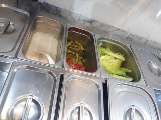 عکس ساندویچ سرد تاباویچ