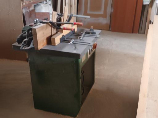 عکس چوب بری محمدیان