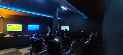 عکس کافه گیم چیلدرن آف د ماسک