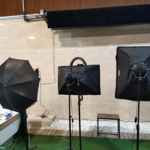 عکس آتلیه و استودیو عکاسی هلیاد