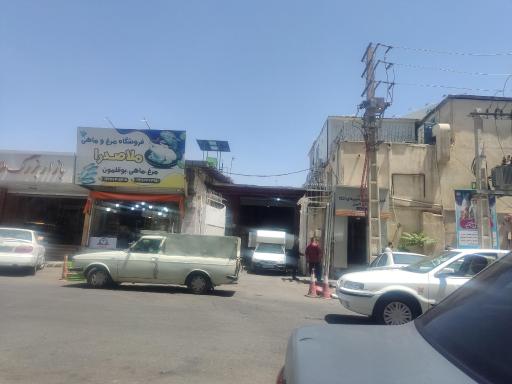 عکس انبار و بارانداز فروشگاه اتکا