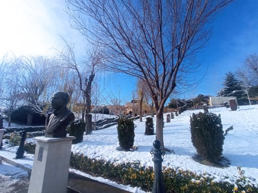 عکس سازمان اسناد و کتابخانه ملی ایران