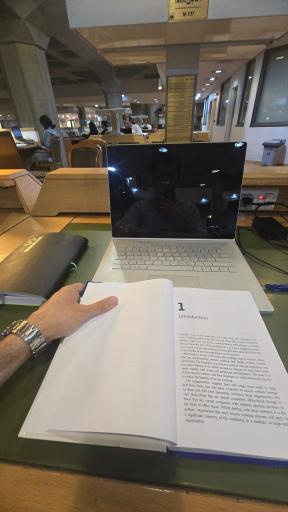 عکس سازمان اسناد و کتابخانه ملی ایران
