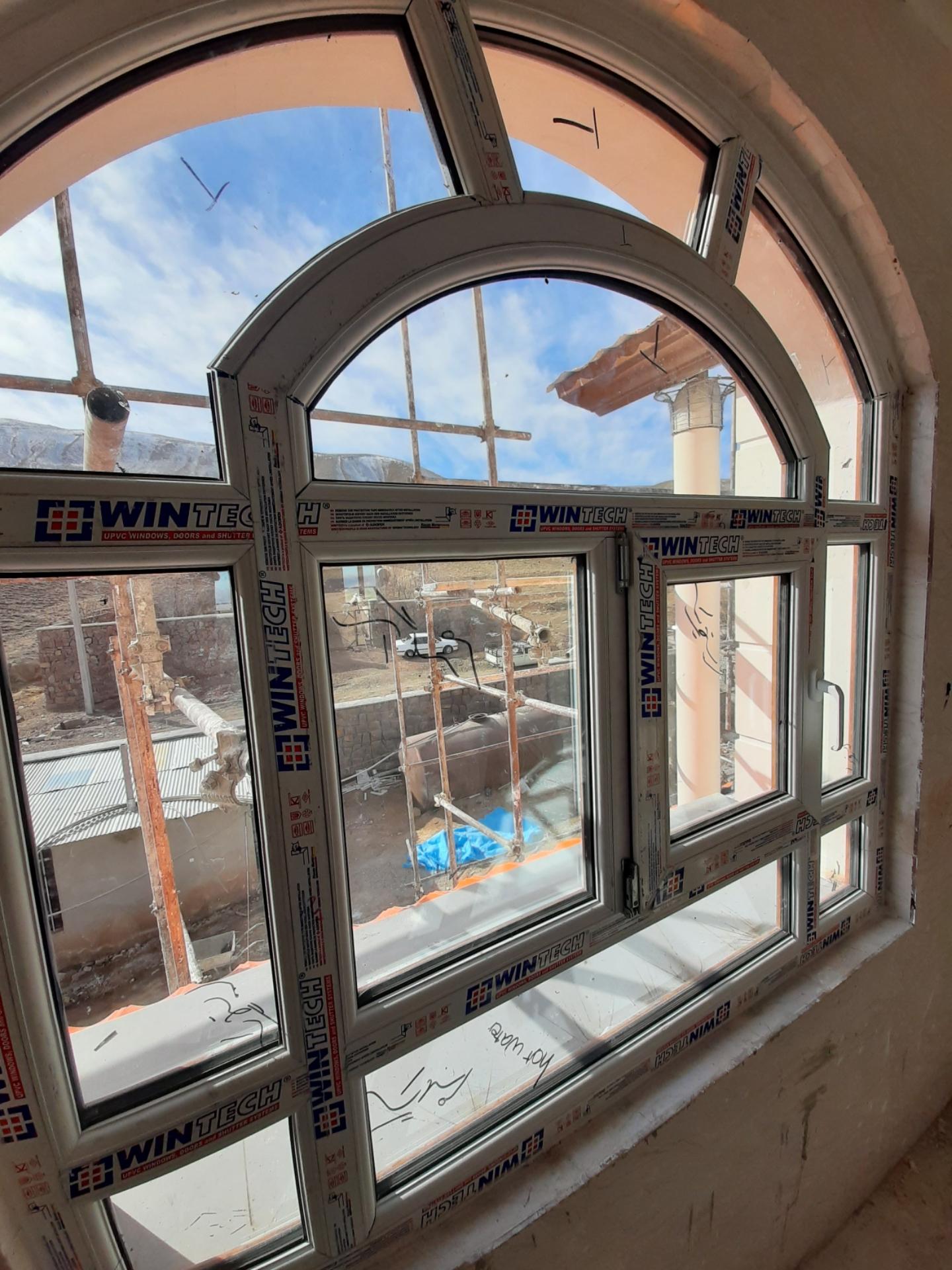 عکس درب و پنجره دوجداره اطمینان کار بخشایش