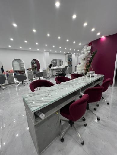 عکس سالن زیبایی مه آفرید 