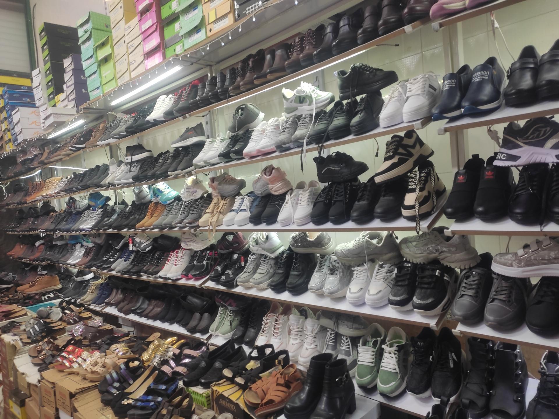 عکس فروشگاه کفش محمد ایقانی