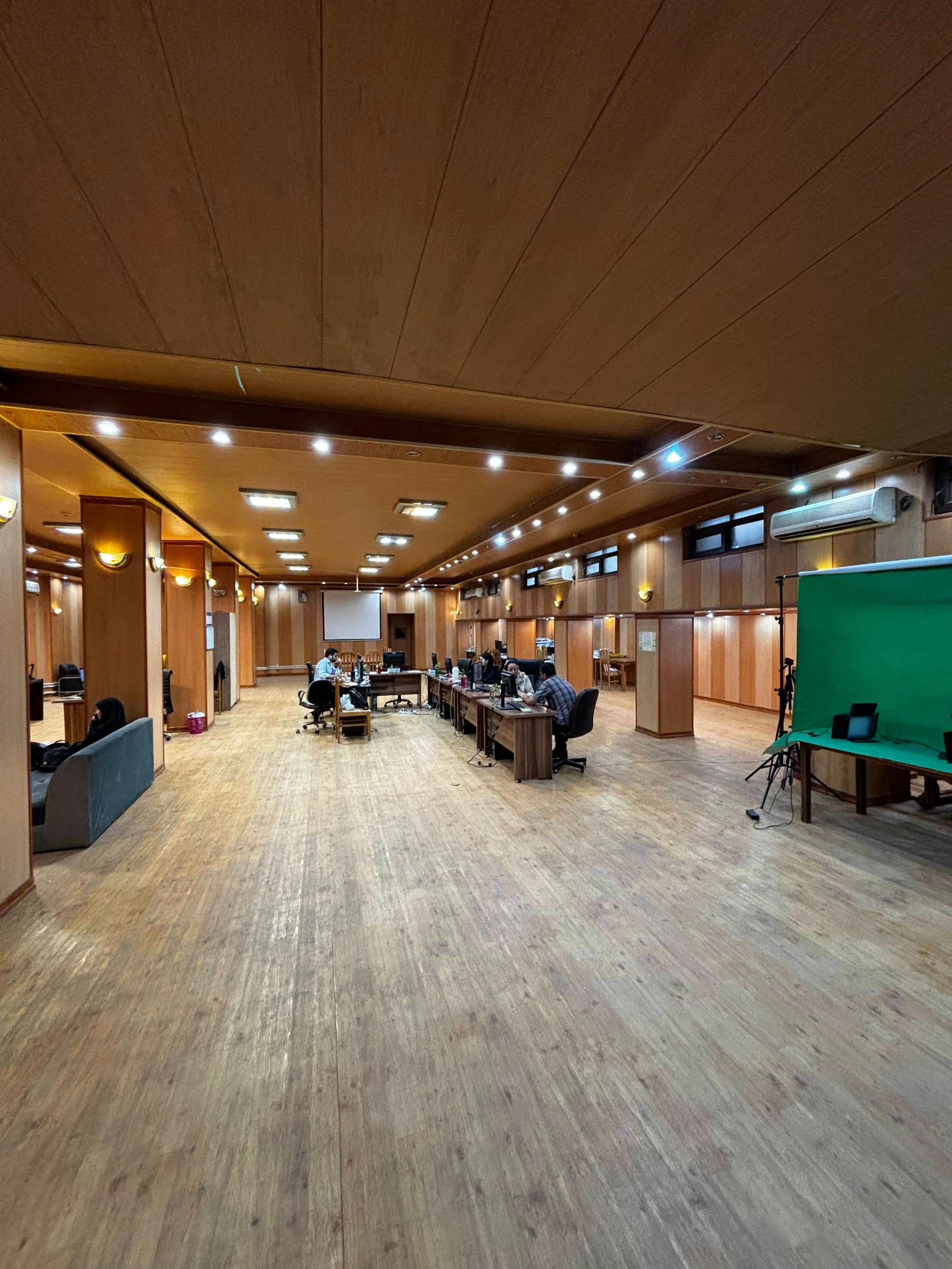 عکس شرکت فکرونه