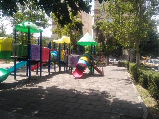 عکس وسایل بازی بوستان تختی