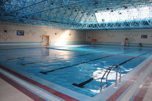 عکس استخر زائرسرای نفت مشهد