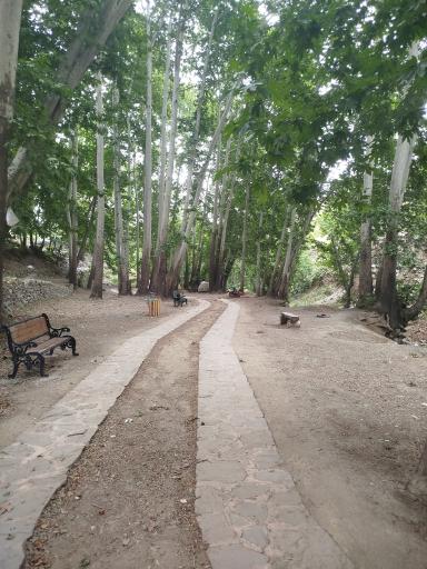 ورودی غربی روددره فرحزاد 