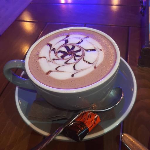 عکس کافه ریشه