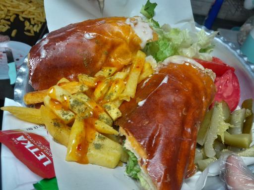 عکس فست فود مَم‌مَد ذرتی