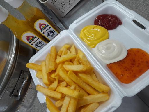 عکس فست فود مَم‌مَد ذرتی