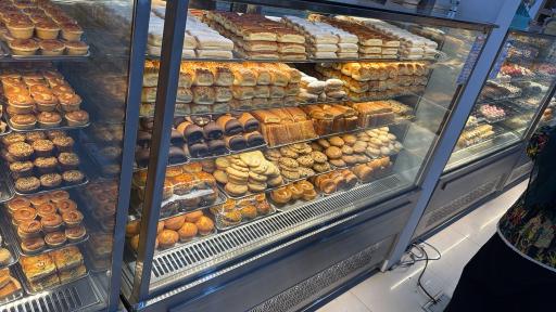 عکس کافه شیرینی ونک