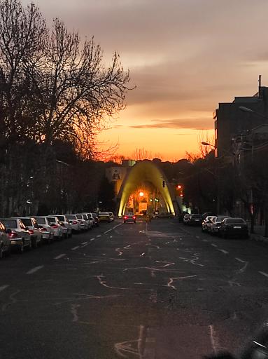 عکس دانشگاه علم و صنعت ایران