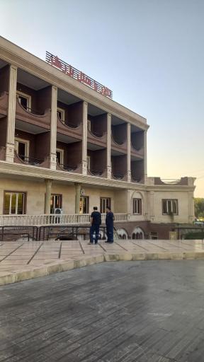 عکس هتل بزرگ اندیمشک