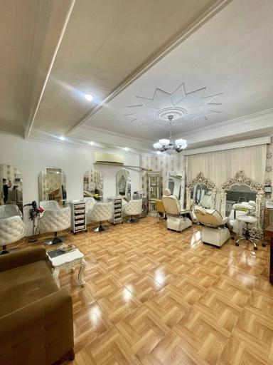 عکس آموزشگاه و سالن زیبایی اختران